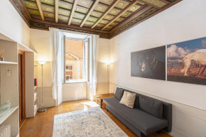 Frattina Atmosphere by Rental in Rome